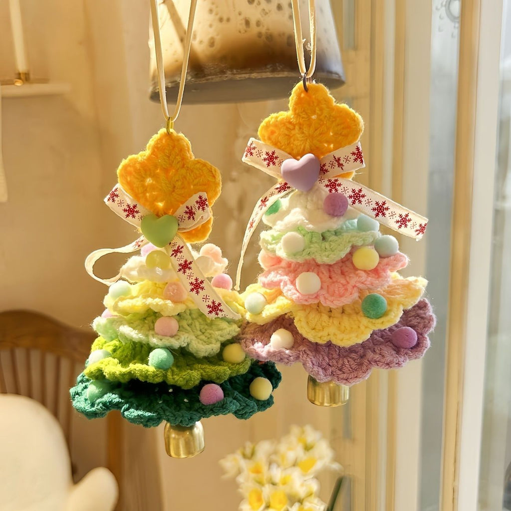 Cute Crochet Christmas Tree Keychain – Handmade Holiday Gift