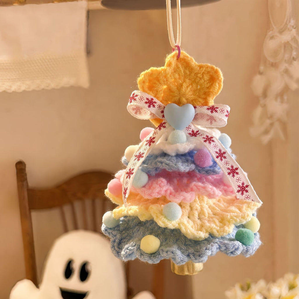 Cute Crochet Christmas Tree Keychain – Handmade Holiday Gift